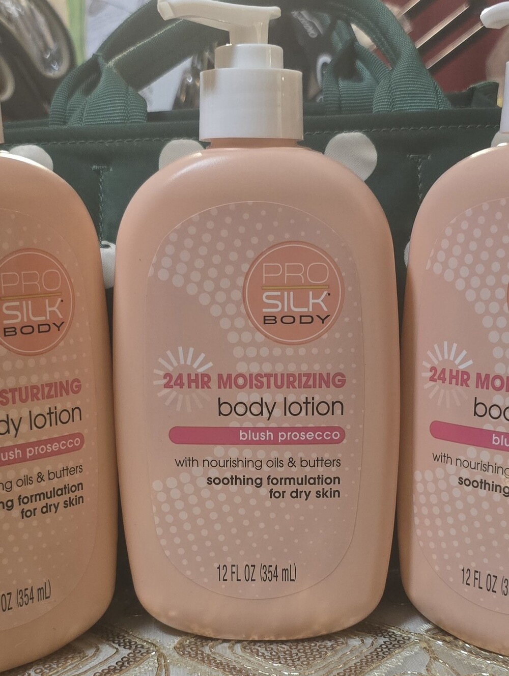 Blush Prosecco 24HR Moisturizing Body Lotion - Pink